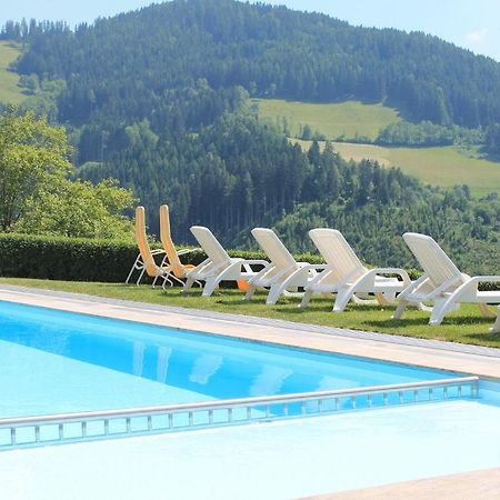 Panoramadorf Saualpe Hotel Eberstein Bagian luar foto