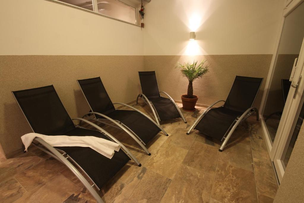 Panoramadorf Saualpe Hotel Eberstein Bagian luar foto